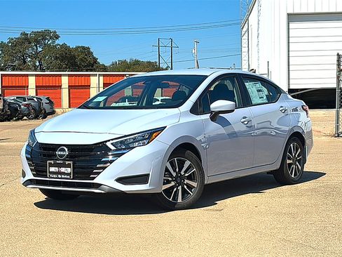 New 2025 Nissan Versa SV w/ Trunk Package image 2