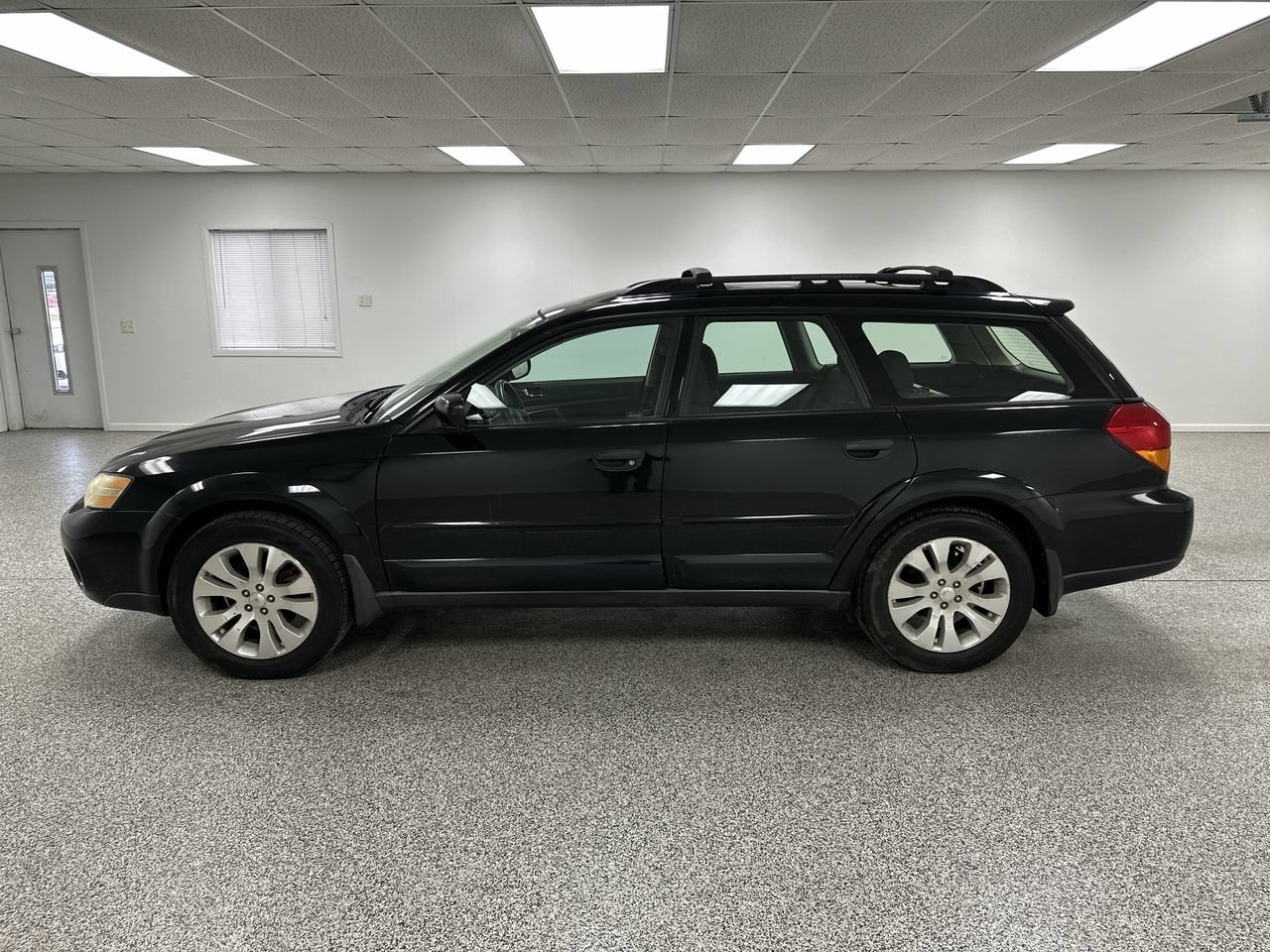 Used 2006 Subaru Outback 2.5i AWD/4WD image 5