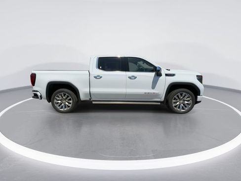New 2026 GMC Sierra 1500 Denali w/ Denali Reserve Package AWD/4WD image 9