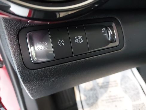 Certified 2026 Chevrolet Equinox RS w/ Safety and Technology Package FWD image 24