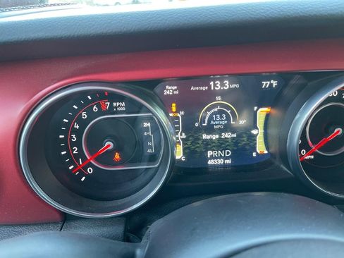 Used 2018 Jeep Wrangler Unlimited Rubicon w/ Steel Bumper Group image 11