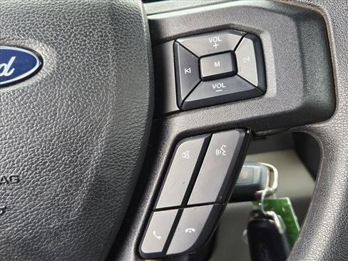 Used 2022 Ford F250 XL w/ Power Equipment Group image 12