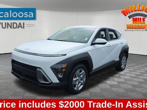 Used 2025 Hyundai Kona SE FWD image 3