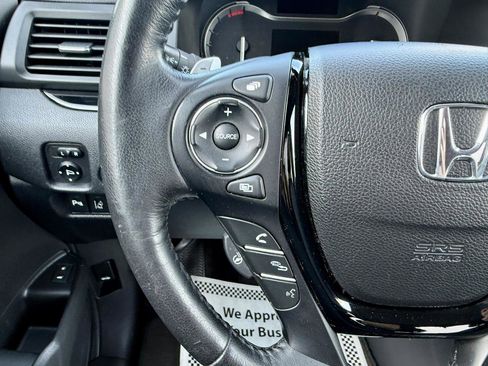 Used 2016 Honda Pilot Elite image 21