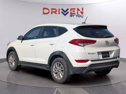 Used 2016 Hyundai Tucson SE image 3