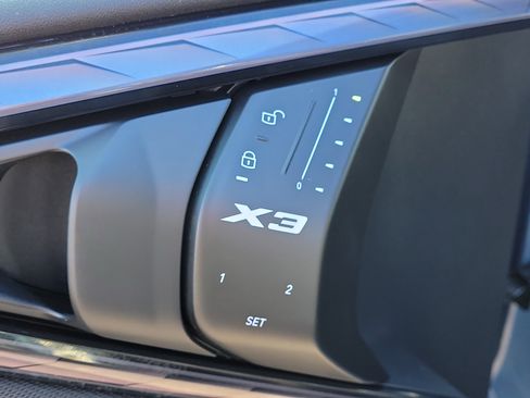 Certified 2025 BMW X3 xDrive30i w/ M Sport Package image 20