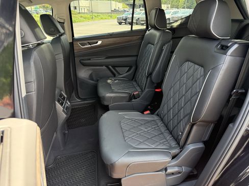 New 2026 Volkswagen Atlas SEL Premium R-Line AWD/4WD image 14
