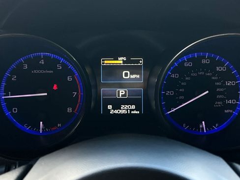 Used 2016 Subaru Outback 2.5i Premium AWD/4WD image 23