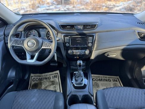 Used 2020 Nissan Rogue S image 21