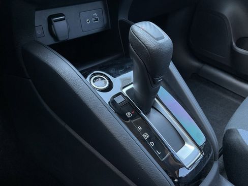 New 2025 Nissan Versa SV w/ Trunk Package image 31