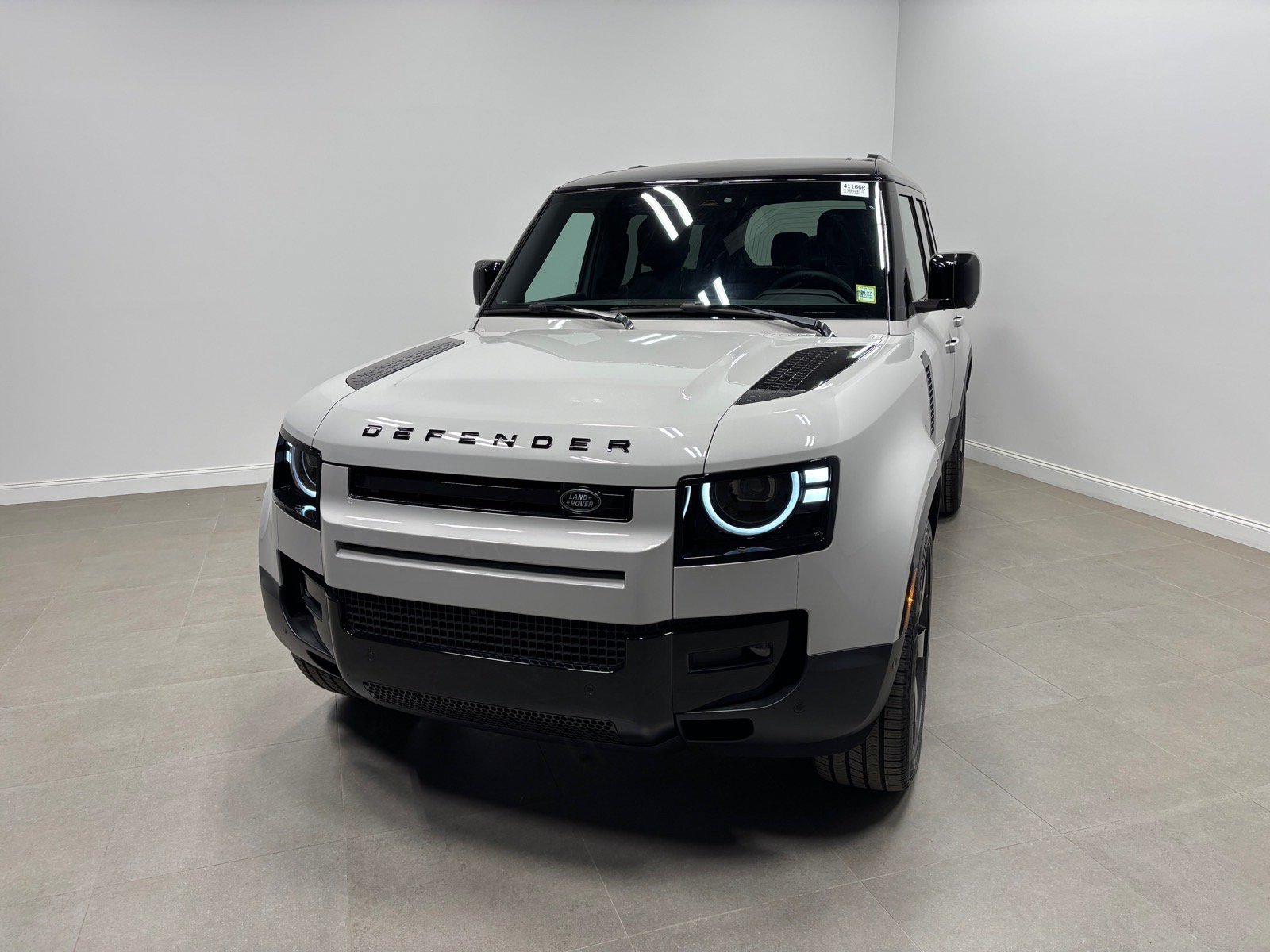 New 2026 Land Rover Defender 110 S AWD/4WD image 2