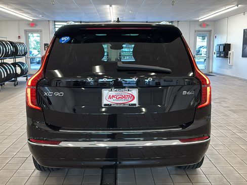 Used 2025 Volvo XC90 B6 Ultra w/ Protection Package Premier AWD/4WD image 6