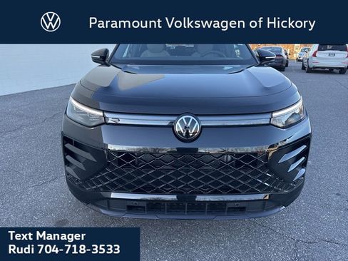 New 2026 Volkswagen Tiguan SE R-Line FWD image 3
