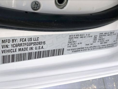 Used 2023 RAM 1500 Tradesman w/ Chrome Appearance Group image 33