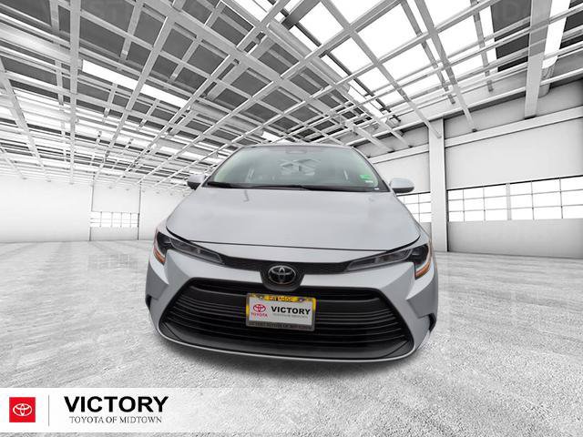 Used 2024 Toyota Corolla LE FWD image 9