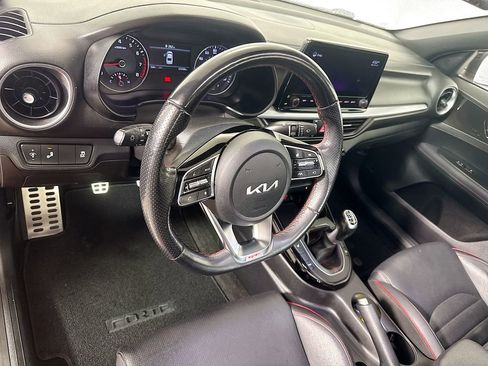 Used 2022 Kia Forte GT image 9