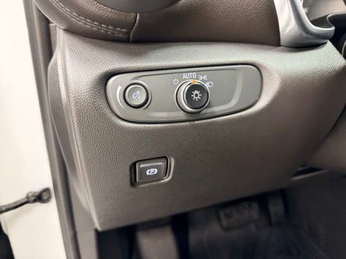 Used 2021 Chevrolet Blazer LT w/ LPO, Floor Liner Package image 19