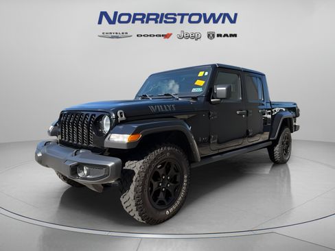 Used 2021 Jeep Gladiator Sport AWD/4WD image 3