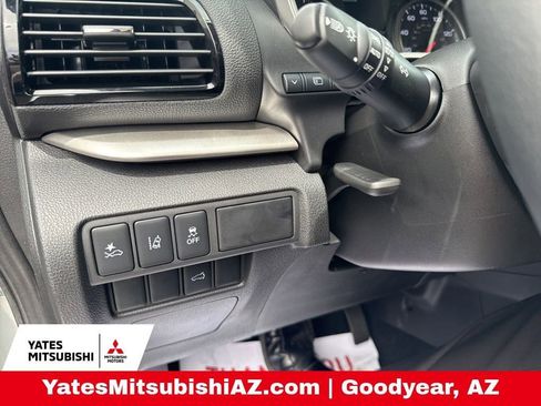 New 2026 Mitsubishi Eclipse Cross SE image 11