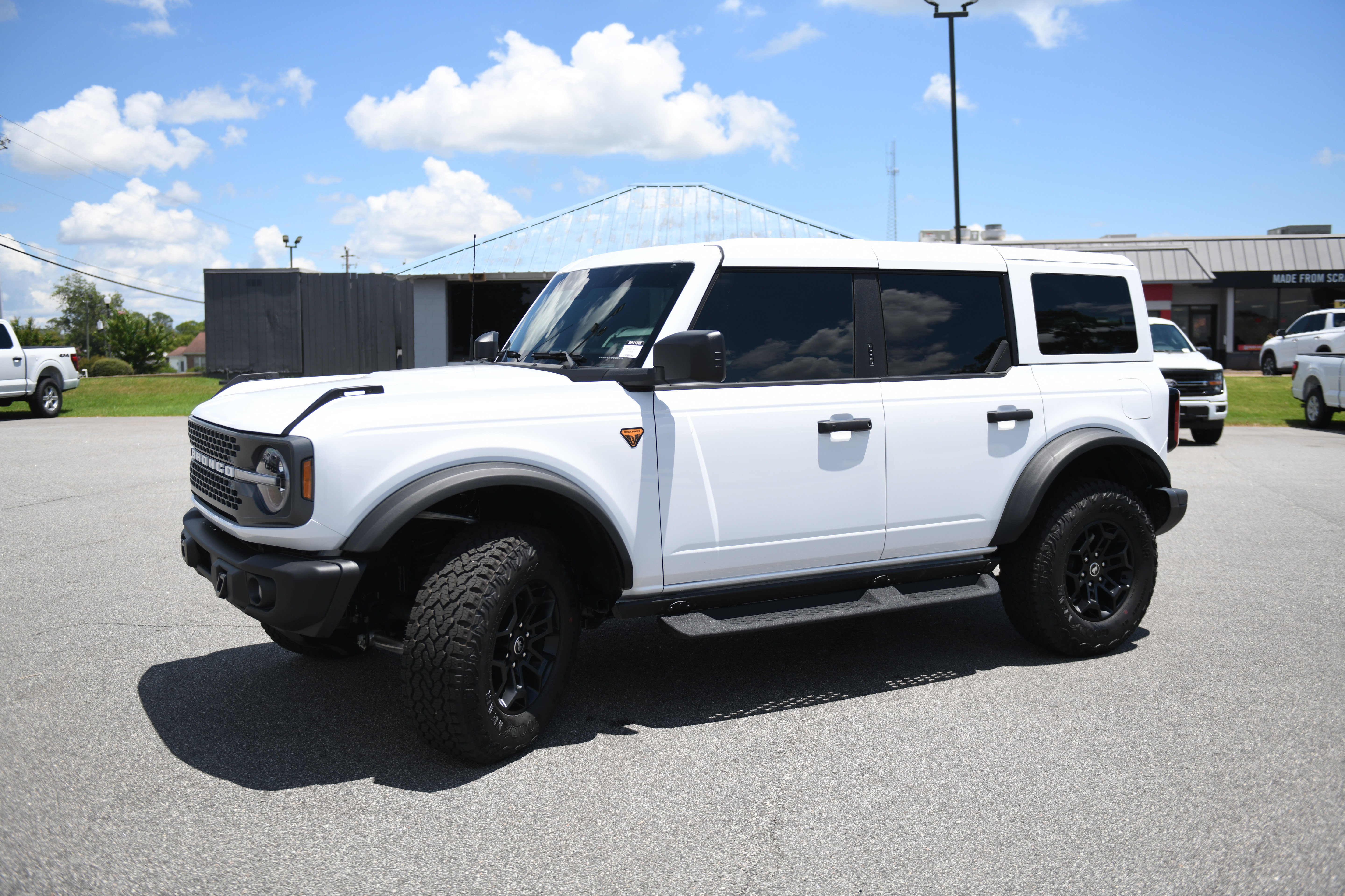 New 2026 Ford Bronco Badlands AWD/4WD image 30