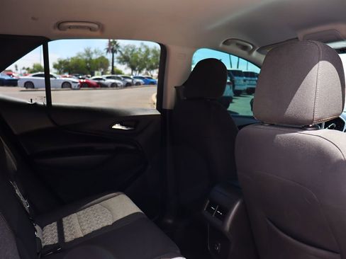 Used 2022 Chevrolet Equinox LT FWD image 28