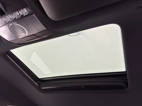 Used 2021 Mercedes-Benz G 550 w/ AMG Line image 12