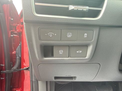 Used 2024 Hyundai Sonata SEL FWD image 12