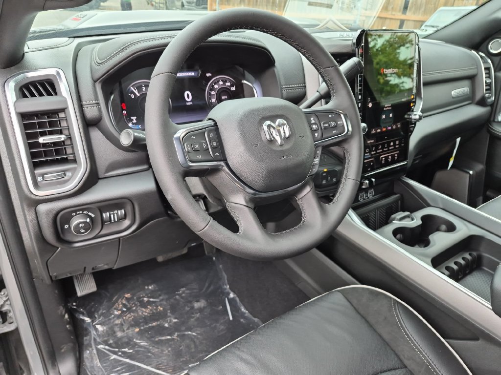 New 2027 RAM 2500 Laramie AWD/4WD image 13