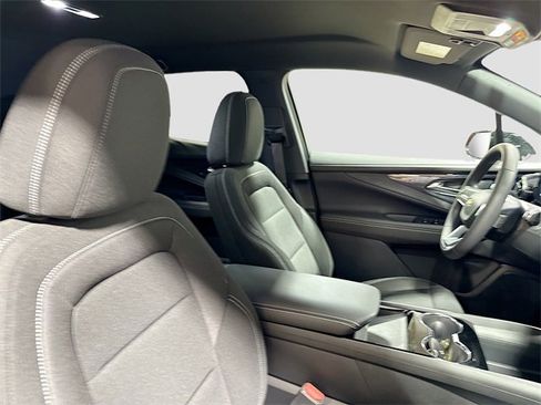 New 2026 Chevrolet Blazer EV LT image 31