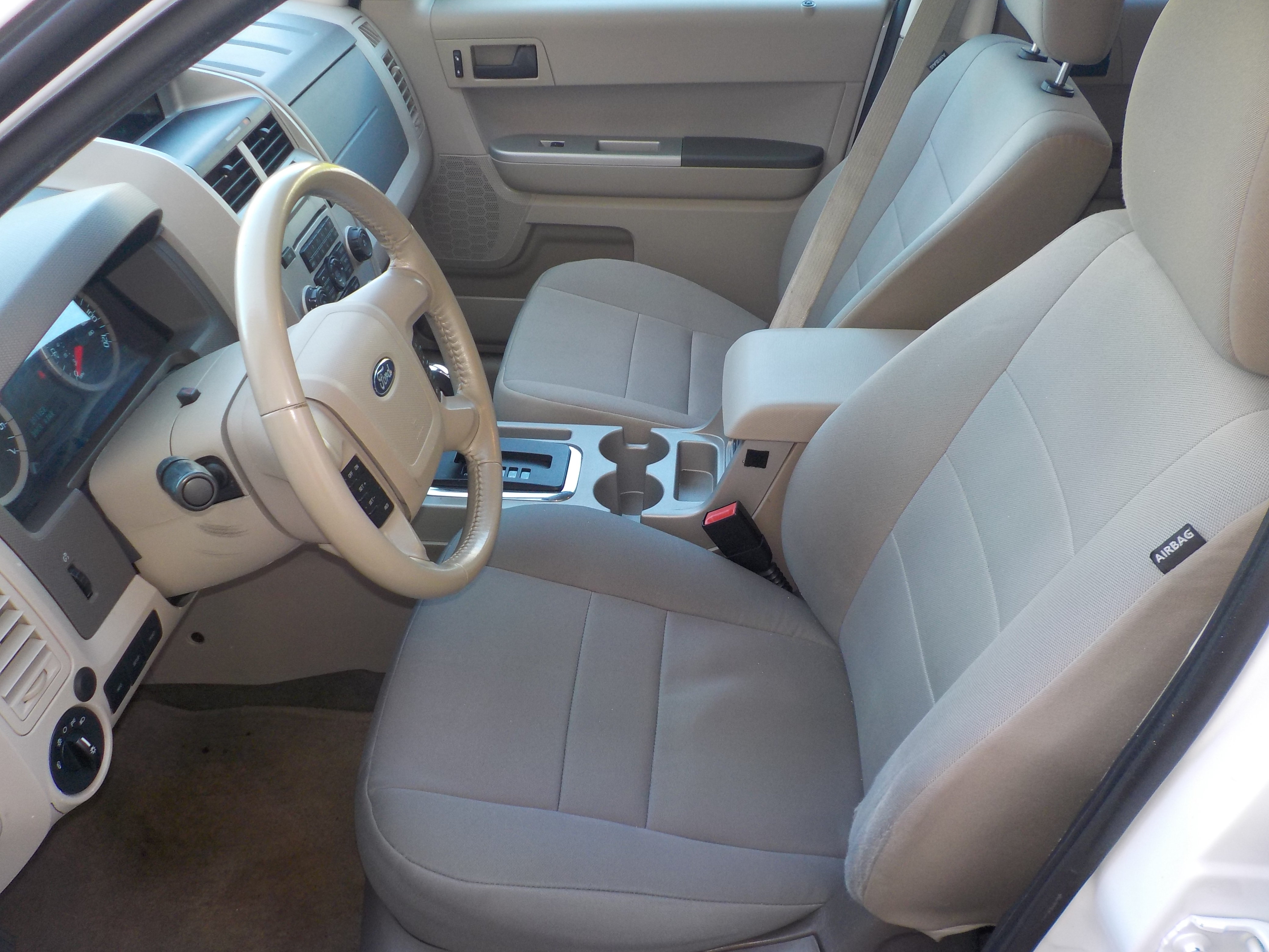 Used 2012 Ford Escape FWD Hybrid image 13