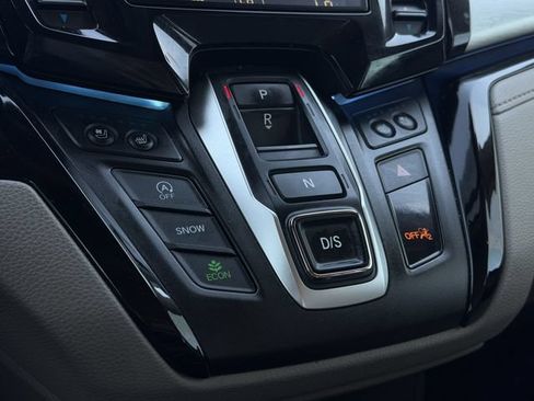 Used 2020 Honda Odyssey Elite image 18