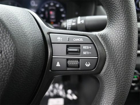 New 2025 Honda Accord SE image 18