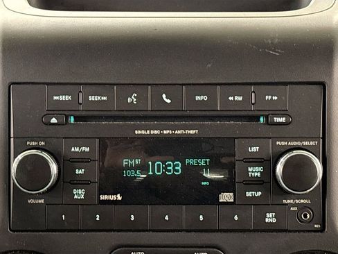 Used 2016 Jeep Wrangler Unlimited Sahara AWD/4WD image 12