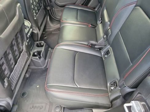 Used 2022 Jeep Gladiator Rubicon w/ Trailer Tow Package image 11