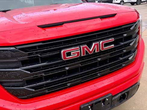 Certified 2025 GMC Sierra 1500 Elevation image 56