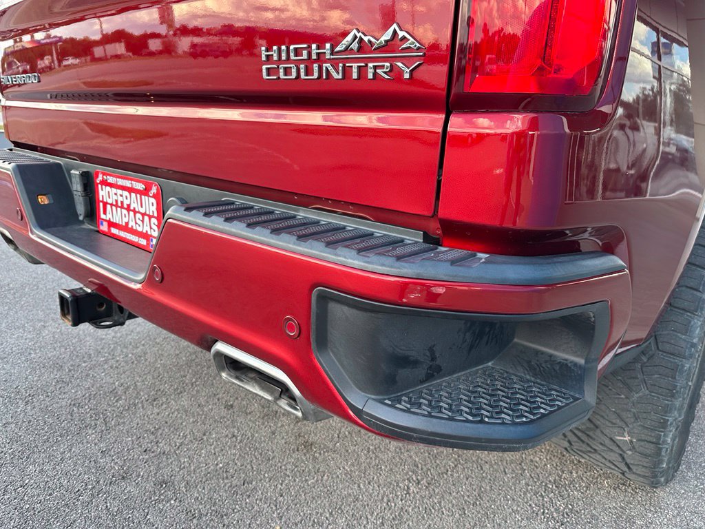 Used 2021 Chevrolet Silverado 1500 High Country w/ Technology Package AWD/4WD image 9