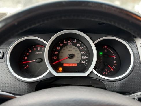 Used 2009 Toyota Tacoma 4x4 Access Cab V6 image 9