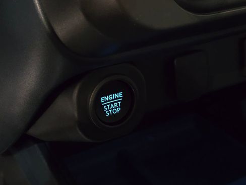 New 2025 Ford Maverick XLT w/ XLT Luxury Package image 29