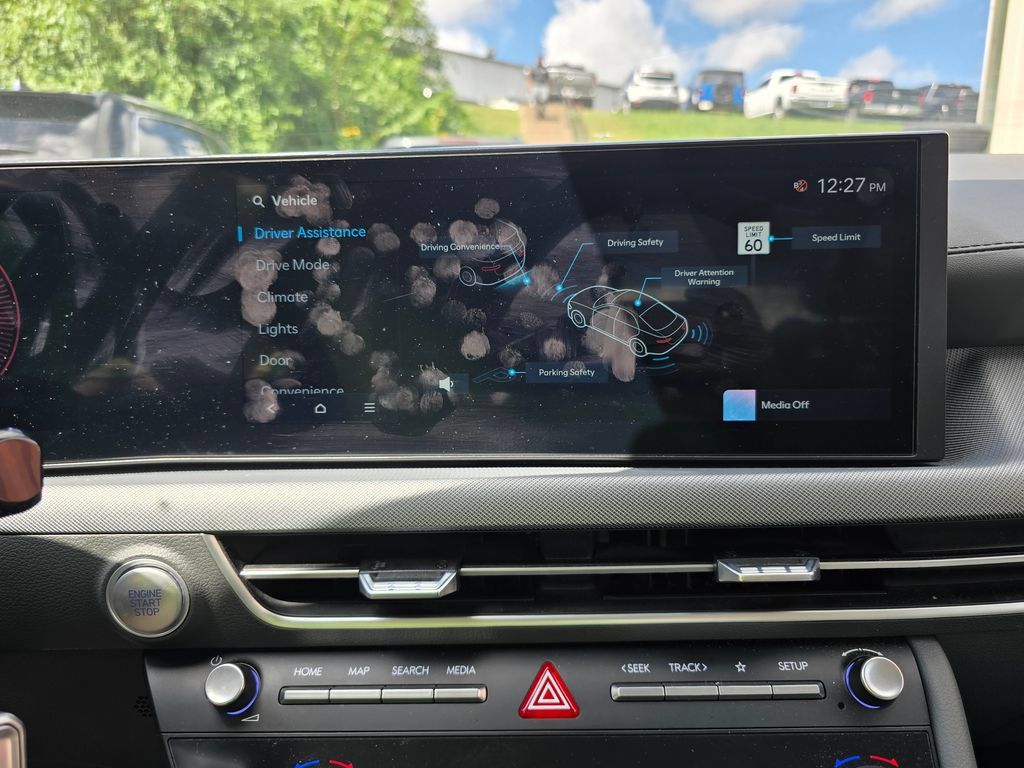 Used 2025 Hyundai Sonata SEL FWD image 29