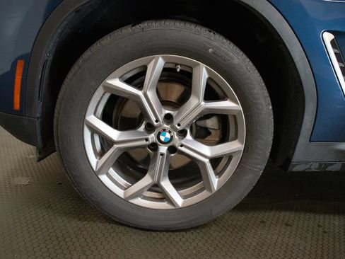 Used 2023 BMW X3 xDrive30i w/ Premium Package AWD/4WD image 9