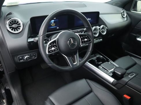 Certified 2023 Mercedes-Benz GLA 250 image 9