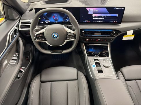 Used 2026 BMW i4 xDrive40i w/ Premium Package AWD/4WD image 28