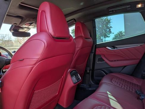 Used 2023 Maserati Levante Modena S image 12