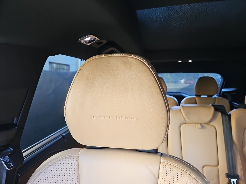 Used 2017 Volvo XC90 T8 Inscription w/ Vision Package AWD/4WD image 12