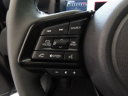 Used 2026 Subaru Outback Limited AWD/4WD image 13