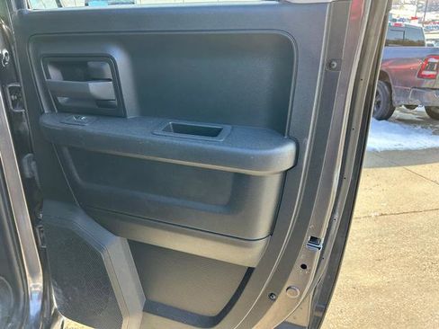 Certified 2018 RAM 1500 Express image 20