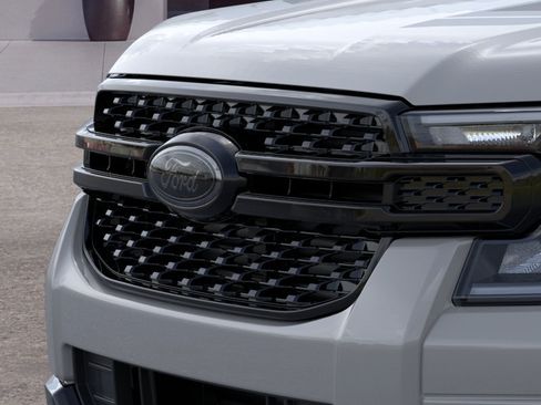 New 2026 Ford Ranger XLT w/ FX4 Off-Road Package AWD/4WD image 17