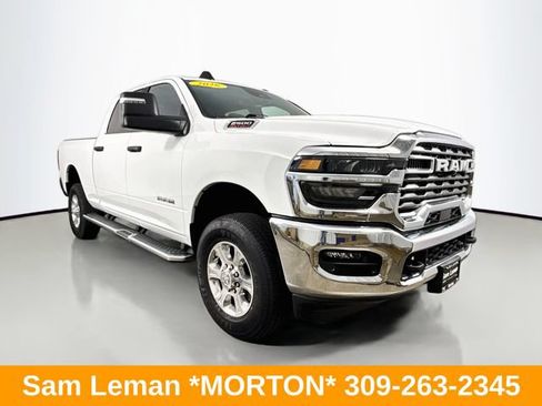 Used 2026 RAM 2500 Big Horn AWD/4WD image 1