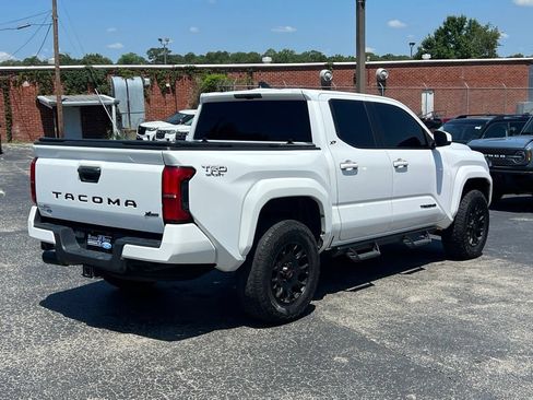 Used 2024 Toyota Tacoma TRD Sport RWD image 8