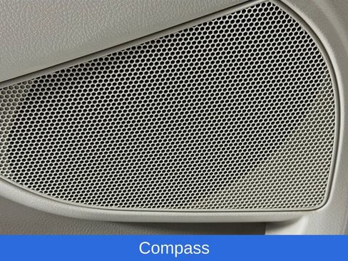 Used 2011 Toyota Camry XLE image 23